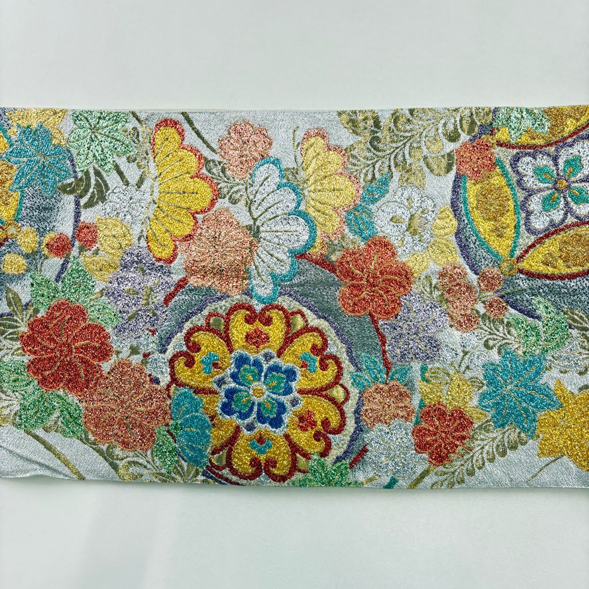 【美品】 袋帶 秀品級 華紋 草花紋紋 金金箔 銀 六通 純蠶絲