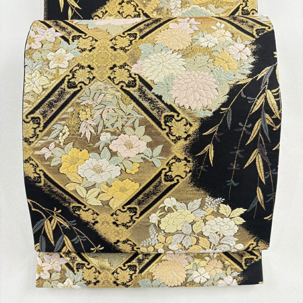 【美品】 袋帶 秀品級 花丸紋 柳 金金箔 金絲 黑 六通 純蠶絲
