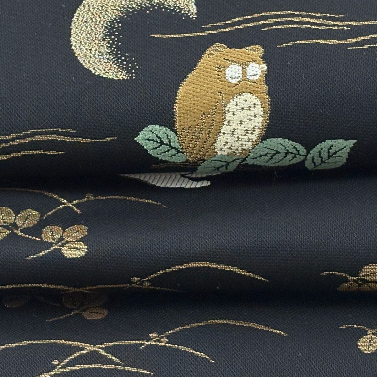 【美品】 名古屋帶 逸品級 貓狸 金金箔 黑 純蠶絲