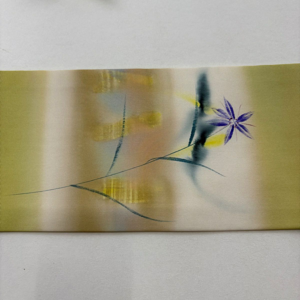 【美品】 名古屋帶 秀品級 落款 草花紋紋 漸層 薄黃土色 純蠶絲