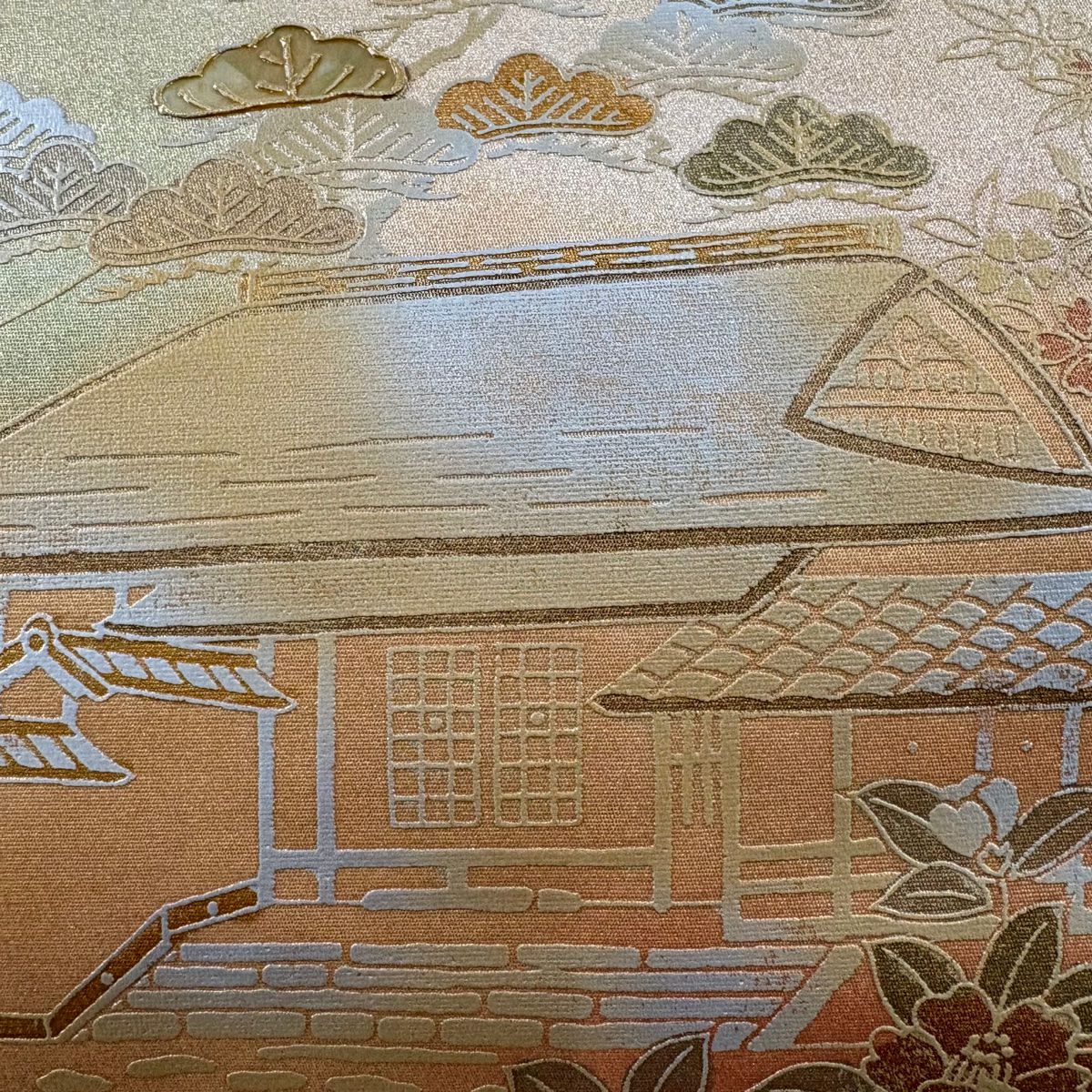 袋帶 秀品級 建築 松樹竹子梅花 螺鈿 金銀彩 奶油色 大鼓圖案 純蠶絲