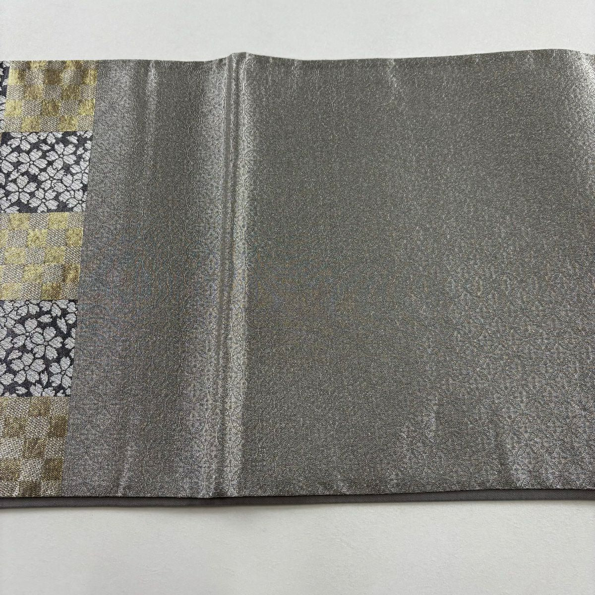 【美品】 袋帶 秀品級 市松樹 櫻花 金金箔 灰色 六通 純蠶絲