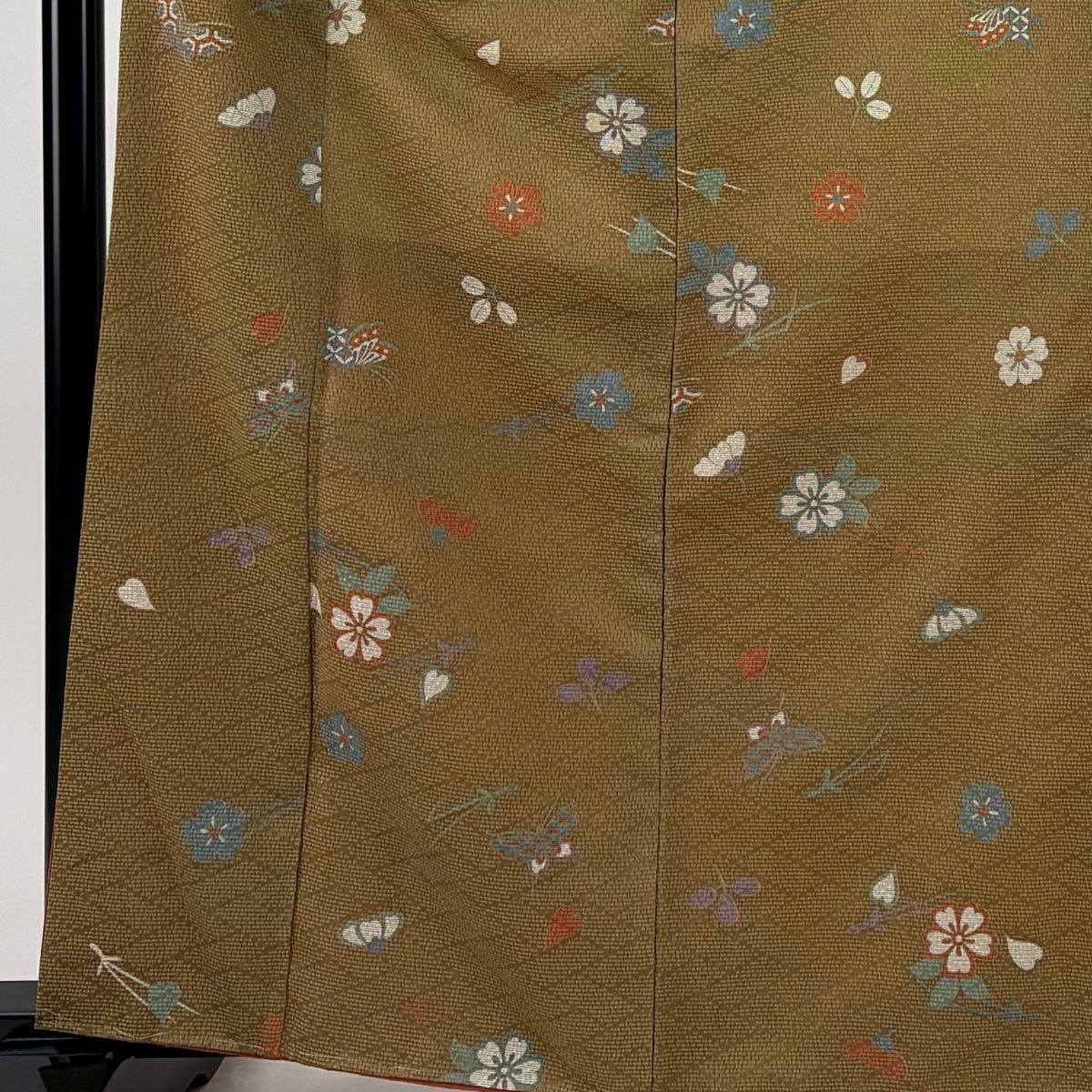 【美品】 小紋 身長164cm 袖長66cm M 雙層 可洗和服 樱花 蝴蝶 金銀彩 山吹茶 化纖 優品級
