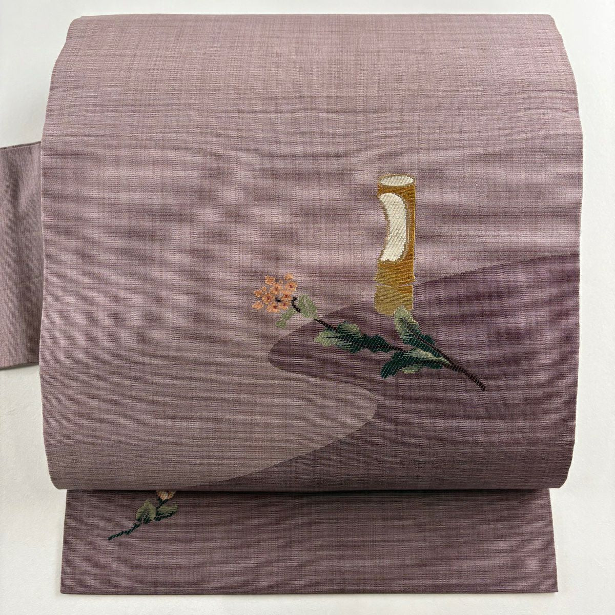 【美品】 名古屋帶 優品級 草花紋紋 花器 紫 純蠶絲