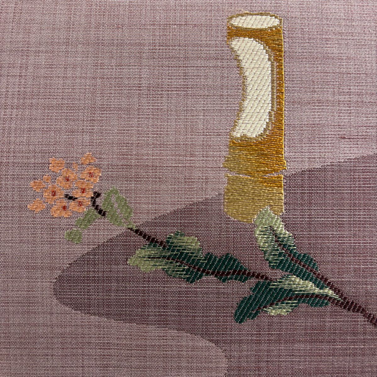 【美品】 名古屋帶 優品級 草花紋紋 花器 紫 純蠶絲