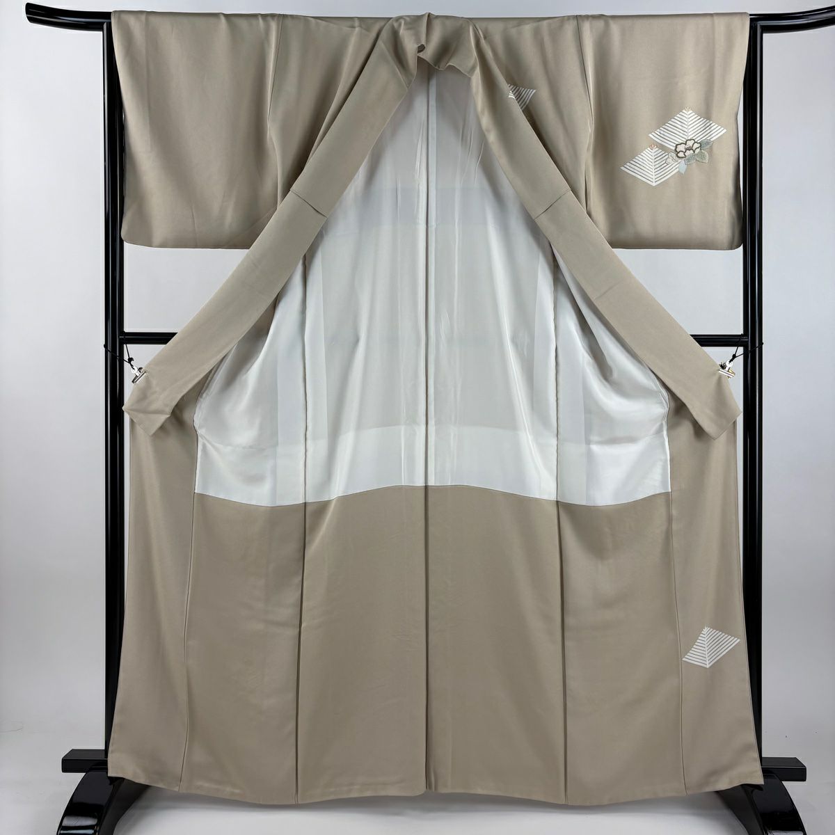 付下 身長163cm 袖長65.5cm M 雙層 若松樹菱 椿 相良刺繡 金線 米色 純蠶絲 名品級