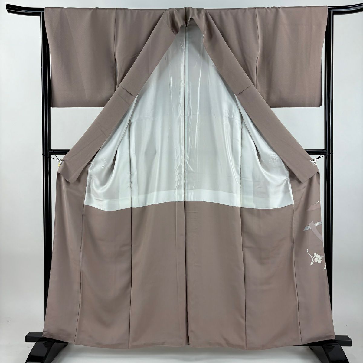 留袖禮服禮服 身長159cm 袖長65cm M 雙層 草花紋紋 蔓帶 金絲 金銀彩 灰紫 純蠶絲 名品級 一つ紋