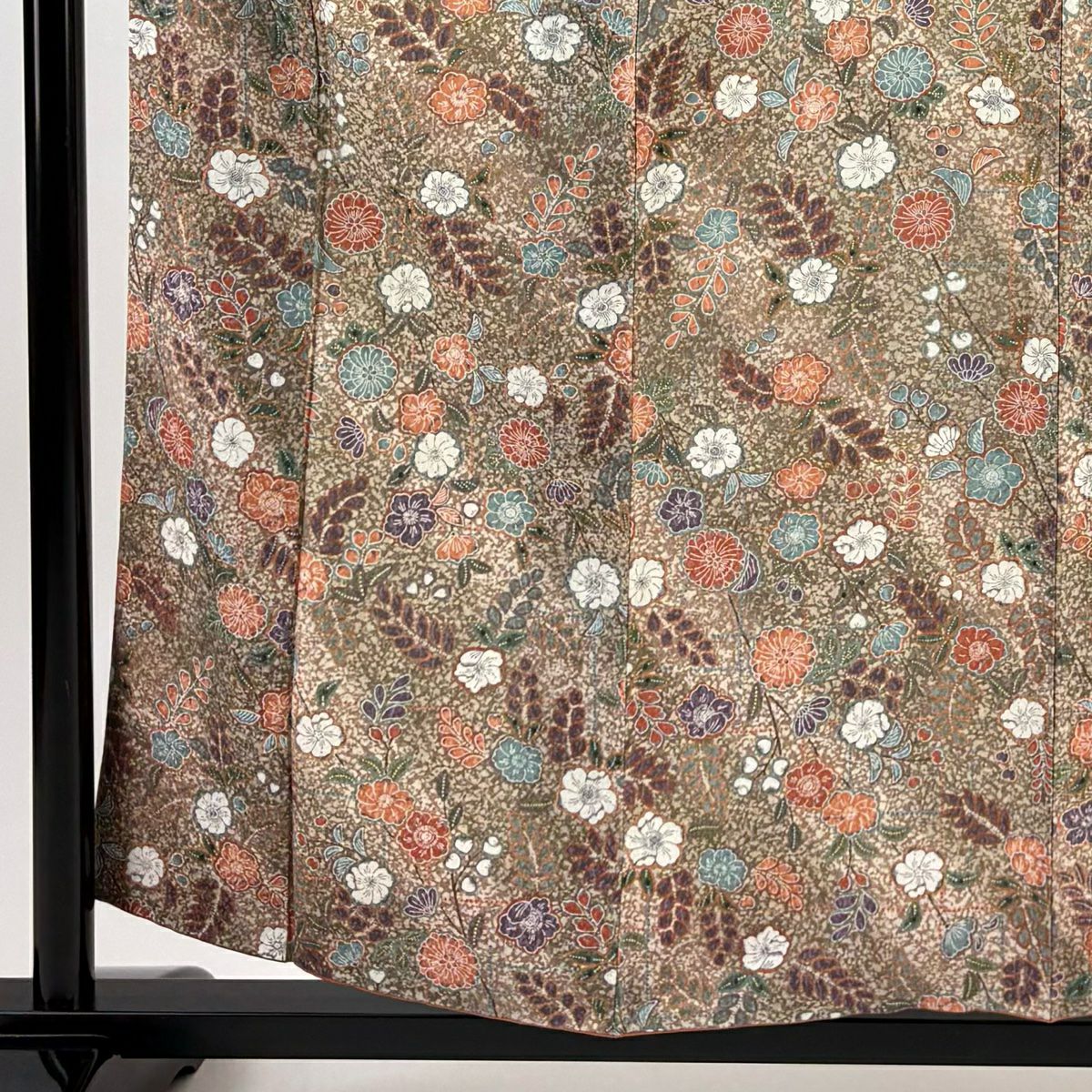 【美品】 小紋 身長157cm 袖長63.5cm S 雙層 草花紋紋 金彩裝飾 灰茶 純蠶絲 秀品級
