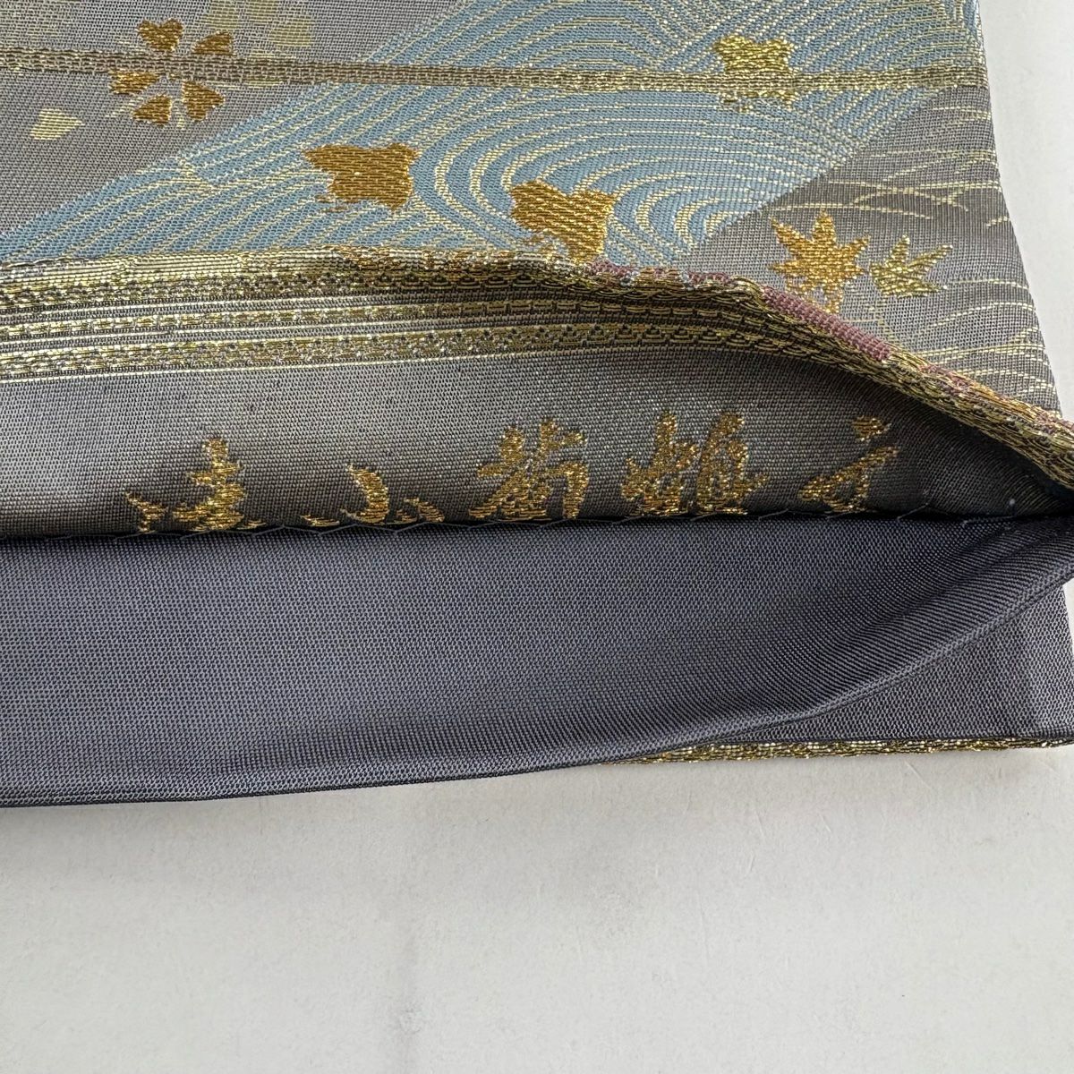【美品】 袋帶 秀品級 遠山菊花仙鶴紋 秋草 刺繡 金絲 金色 六通 純蠶絲