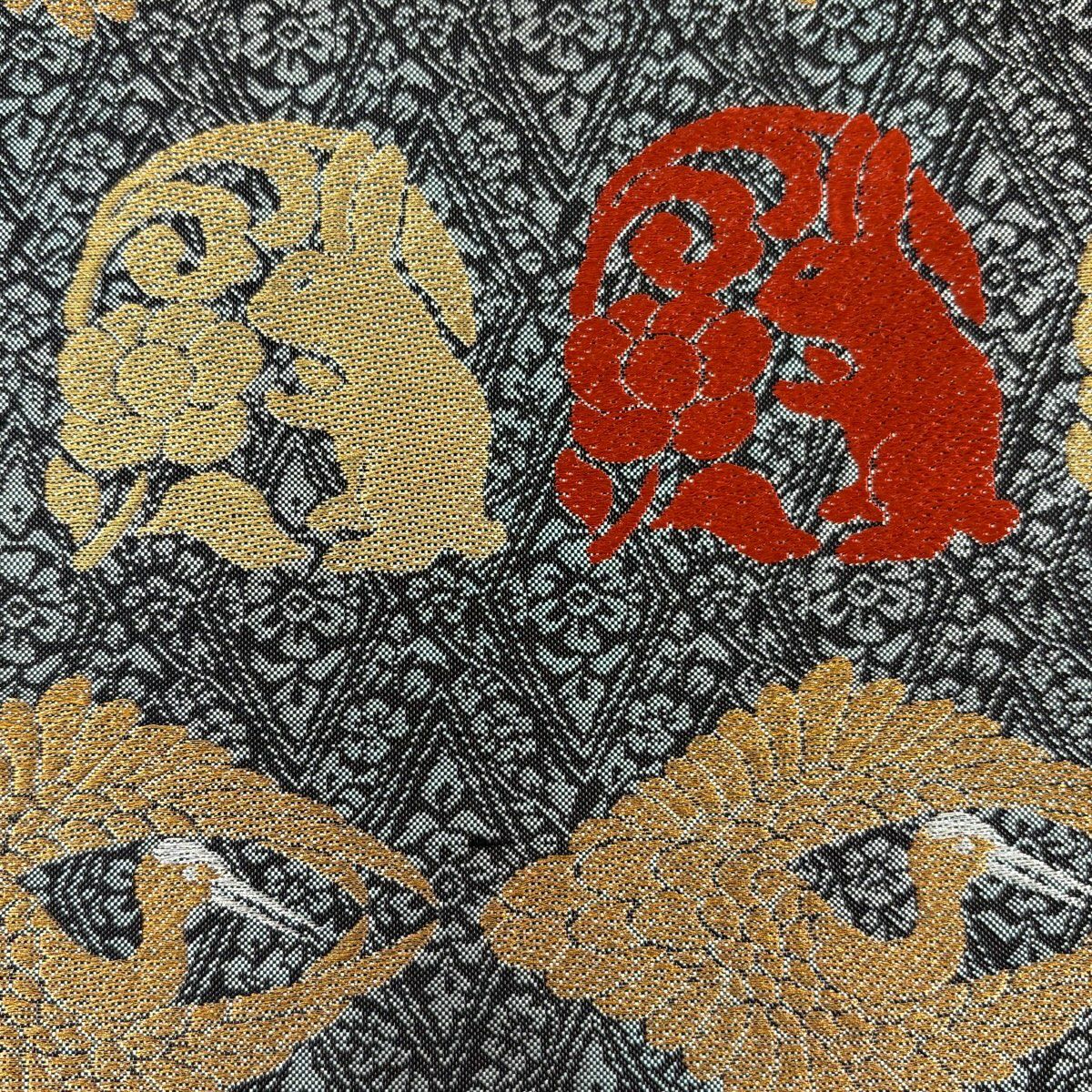 【美品】 袋帶 秀品級 兔子 仙鶴 金銀彩 刺繡 灰綠 六通 純蠶絲