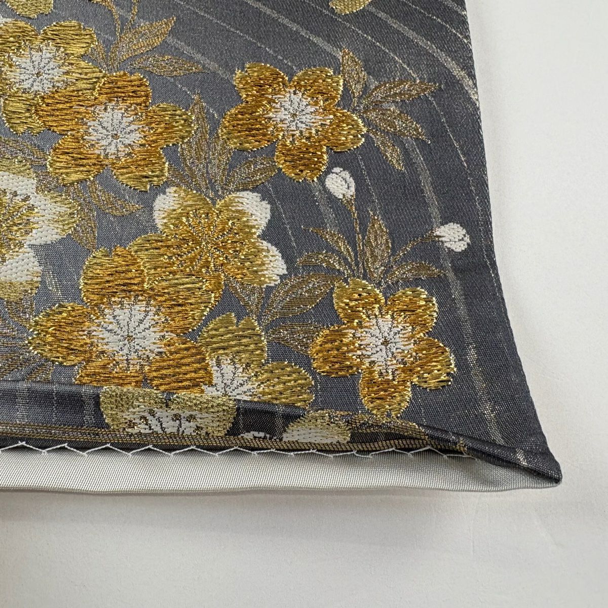 【美品】 袋帶 秀品級 櫻花 金絲 刺繡 灰色 六通 純蠶絲