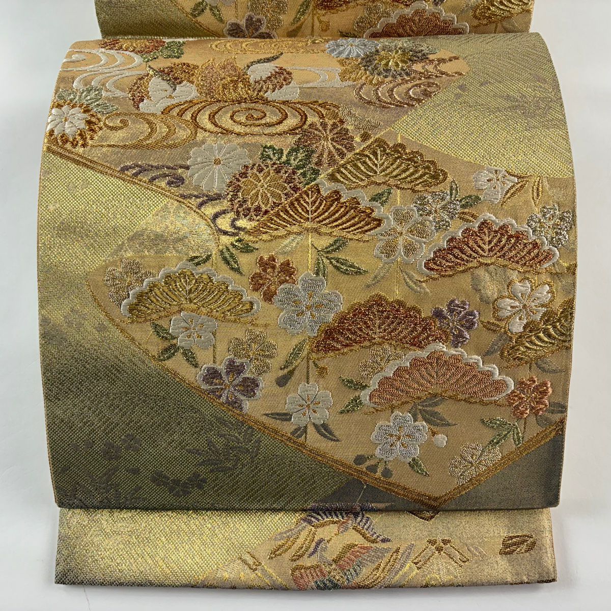 【美品】 袋帶 秀品級 笠松樹 鴛鴦 金銀彩 金色 六通 純蠶絲