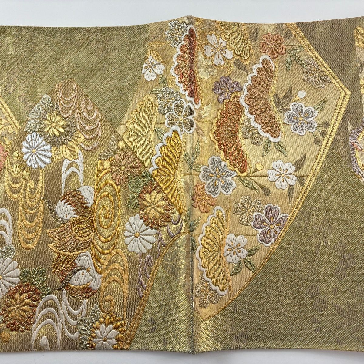【美品】 袋帶 秀品級 笠松樹 鴛鴦 金銀彩 金色 六通 純蠶絲