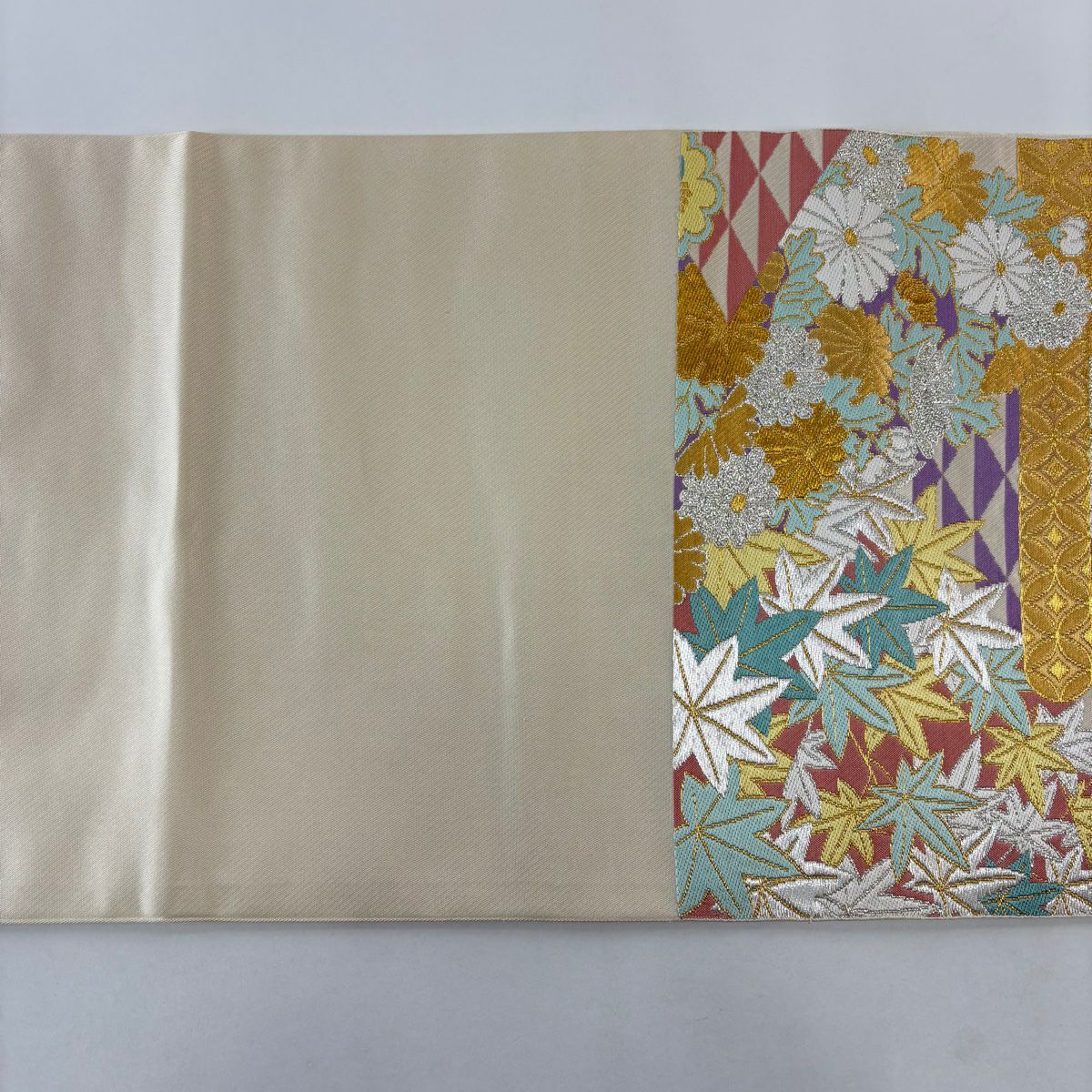 【美品】 袋帶 秀品級 草花紋紋 雲霞 金銀彩 金金箔 米色 六通 純蠶絲