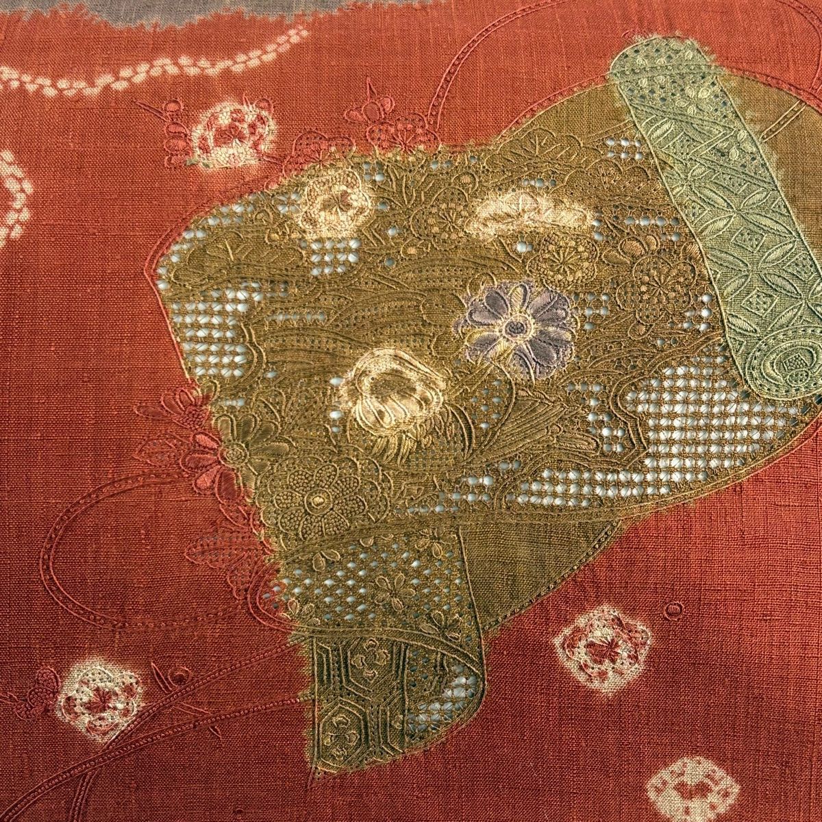 【美品】名古屋帶 優品級 紬織織布 反物 花鳥 絞染 刺繡 紅茶 純蠶絲