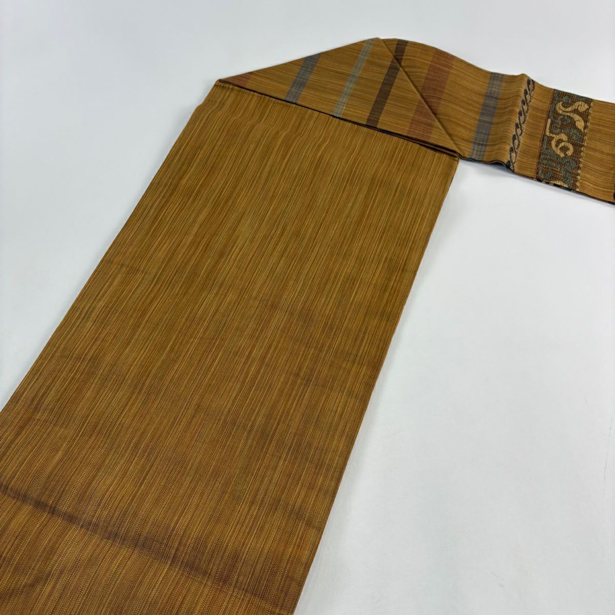 【美品】名古屋帶 秀品級 大和 花唐草紋 段紋 金銀彩 山吹茶 純蠶絲