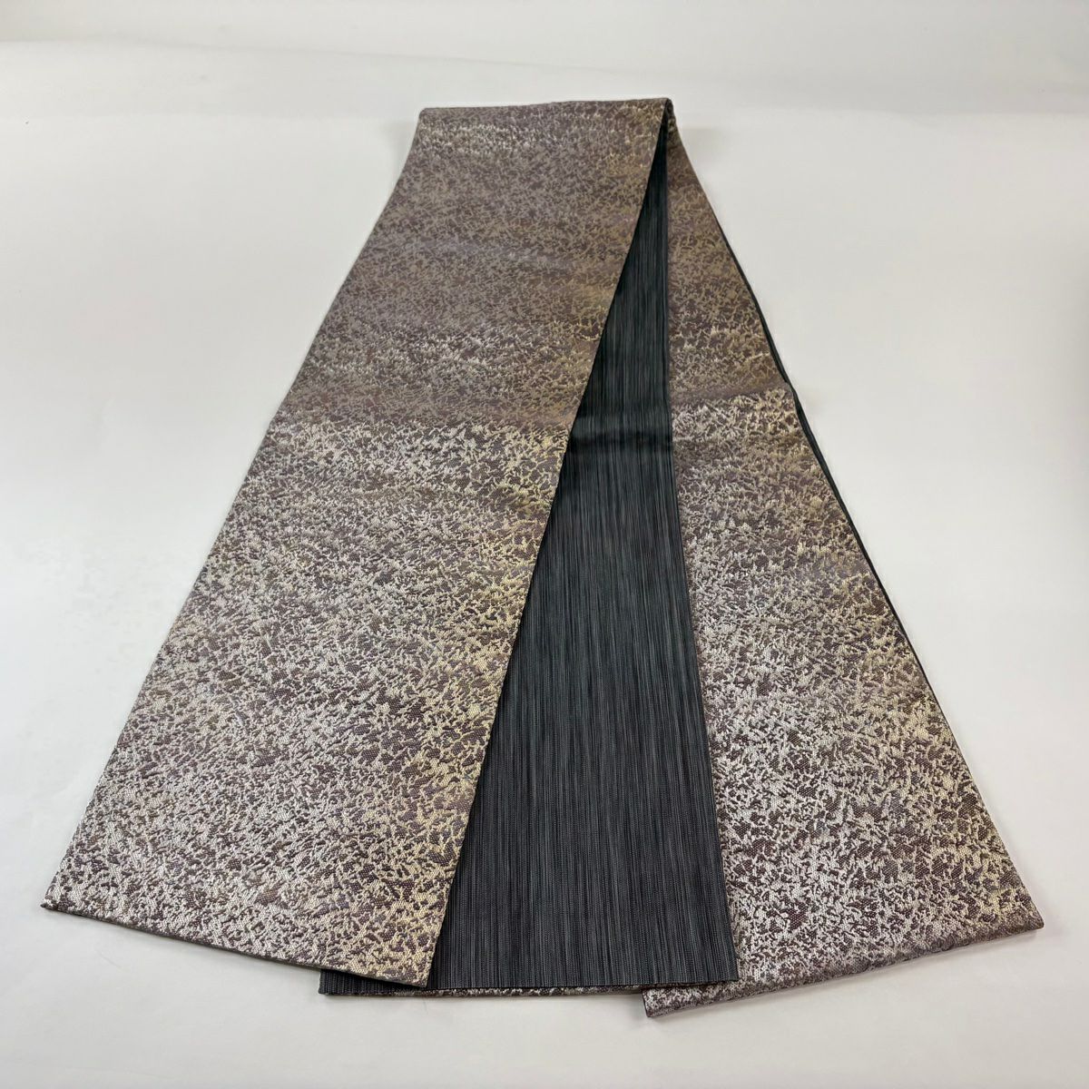 【美品】 袋帶 秀品級 幾何學 金銀彩 灰紫 全通 純蠶絲