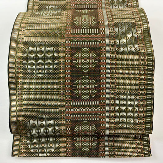 【美品】名古屋帶 秀品級 有落款 八寸名古屋帶 隧道仕立 伝統工芸士 遠藤龍二 全通 泥染 縞 幾何學 茶綠 純蠶絲
