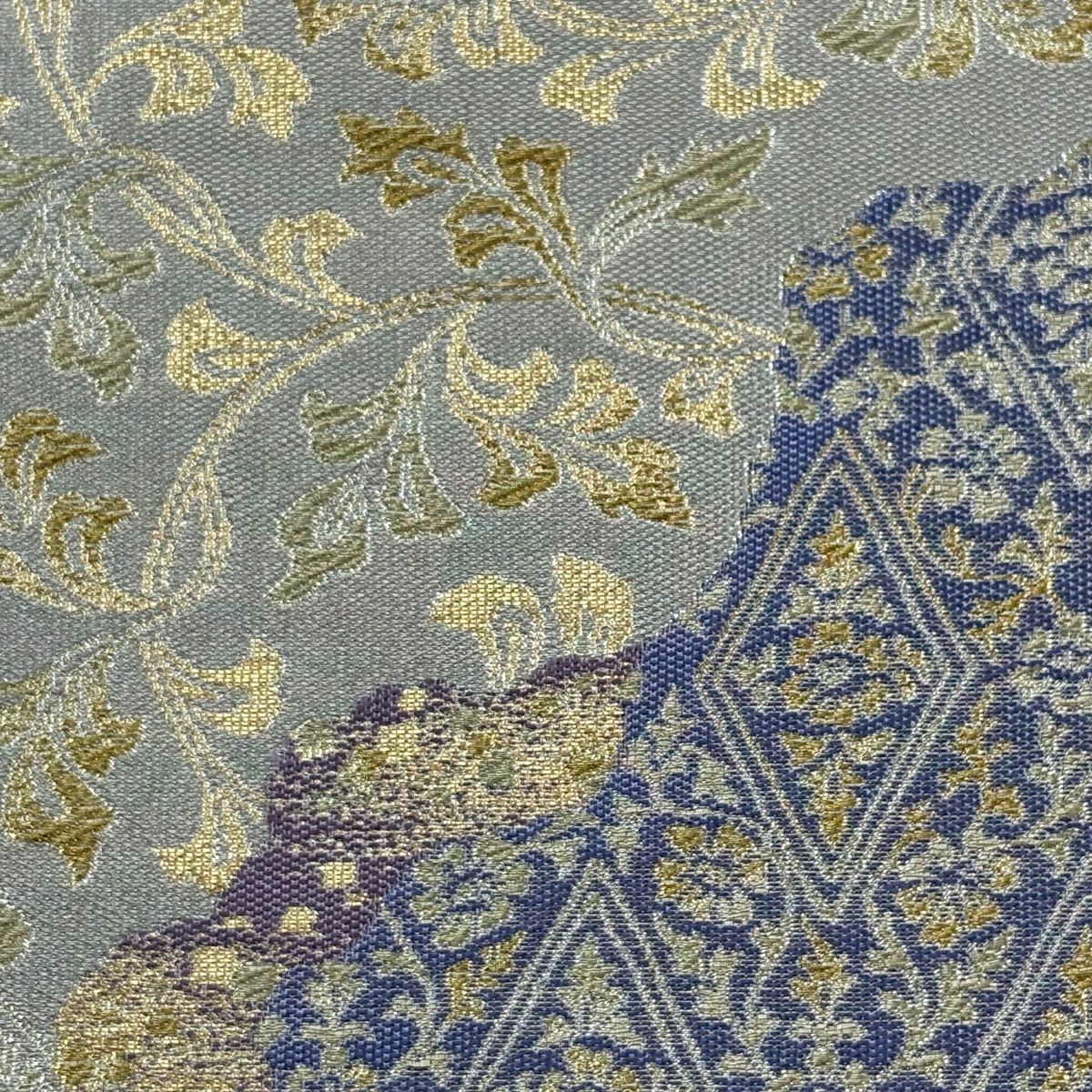 【美品】 袋帶 秀品級 安新 道長唐草紋紋 金金箔 金絲 銀 六通 純蠶絲