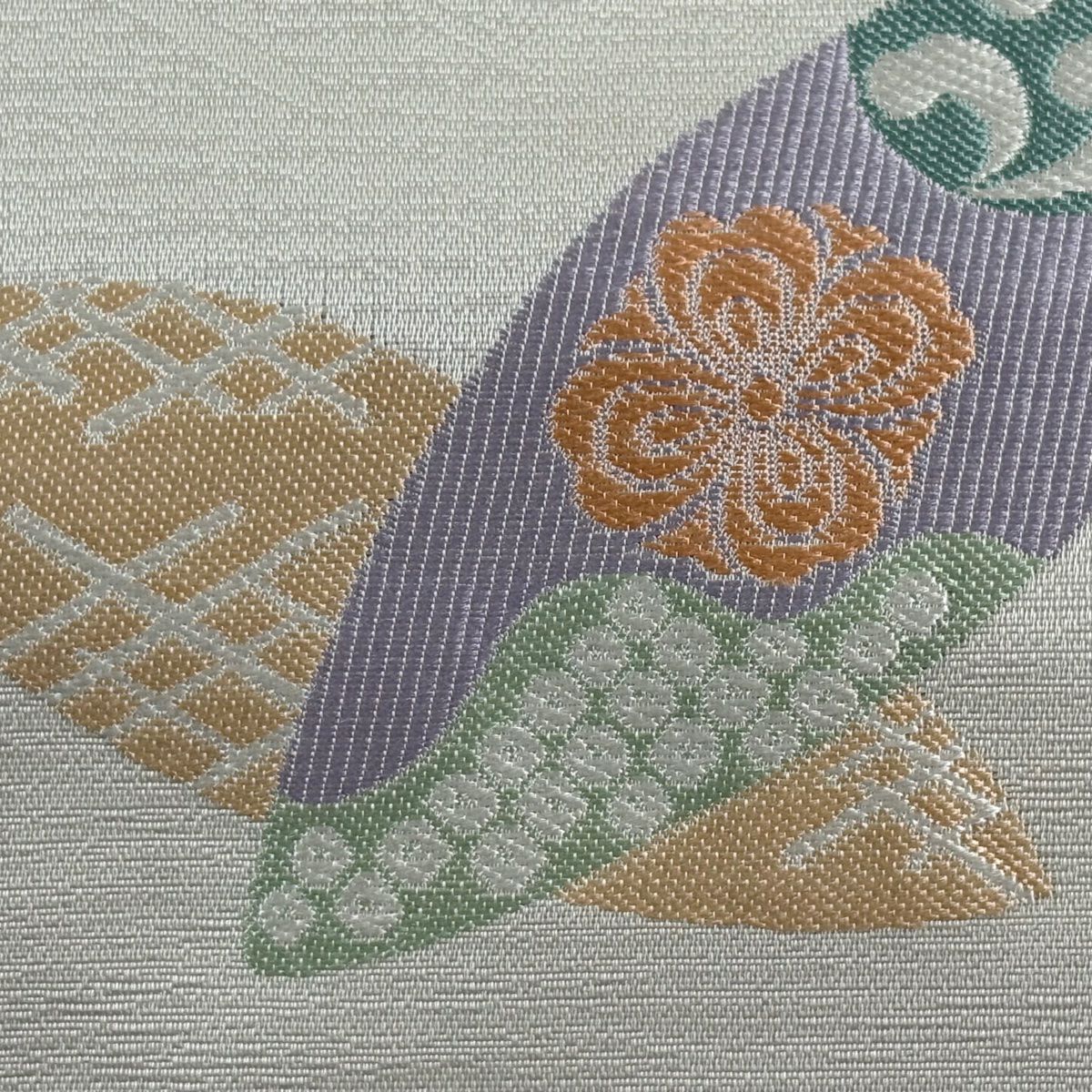 【美品】名古屋帶 秀品級 草花紋幾何圖案 灰白 純蠶絲