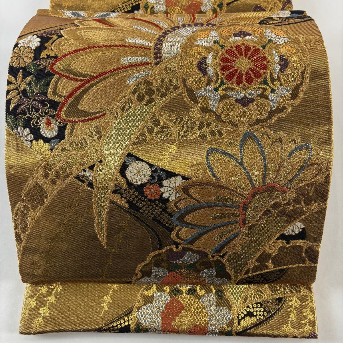 【美品】 袋帶 秀品級 菊花 雪芝 金金箔 金銀彩 金色 全通 純蠶絲