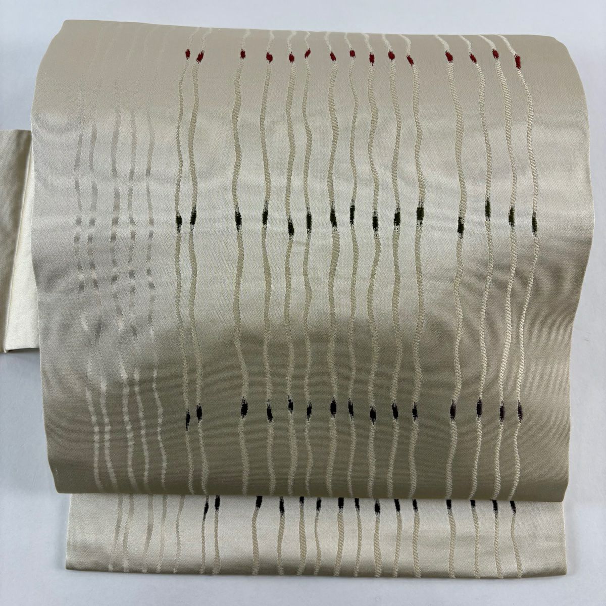 【美品】名古屋帶 秀品級 斜條幾何圖案 米色 純蠶絲