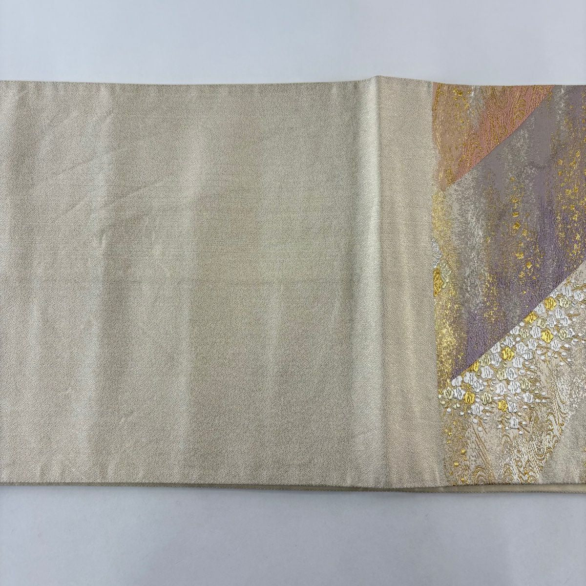 【美品】 袋帶 秀品級 落款あり 豊田宏一 仁清達山文 櫻花 金銀彩 刺繡 米色 六通 純蠶絲