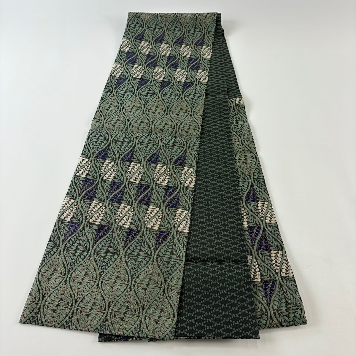 【美品】 袋帶 名品級 立涌 葉紋 金金箔 綠 六通 純蠶絲