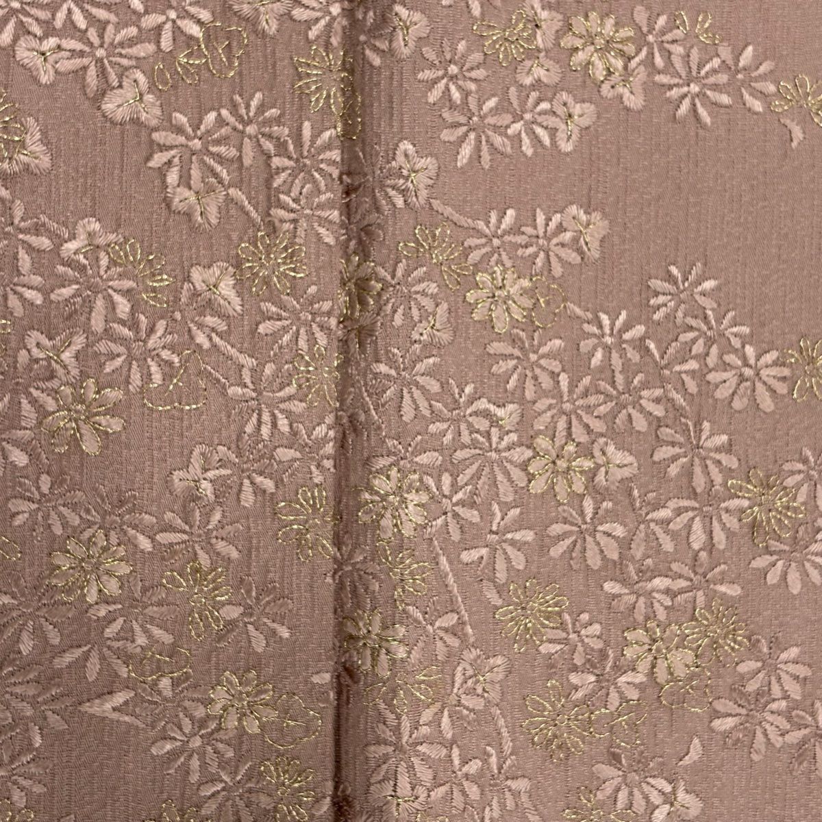 【美品】 付下 身長154.5cm 袖長64.5cm M 雙層 菊花 流水 刺繡 金線 粉米色 純蠶絲 名品級