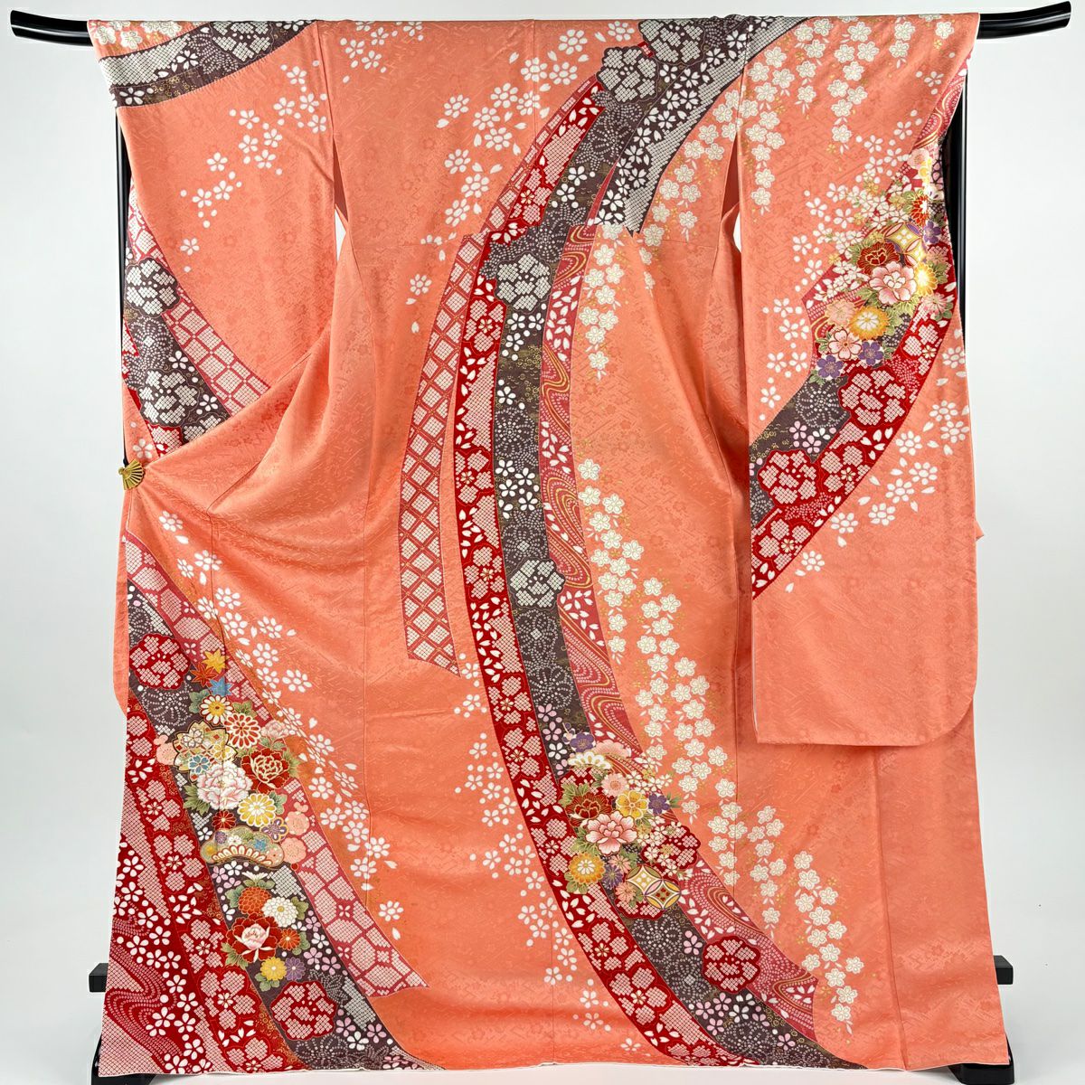 【美品】振袖禮服 身長178cm 袖長70.5cm L 雙層 熨斗紋 牡丹刺繡 金彩裝飾 鮭粉色 純蠶絲 名品級