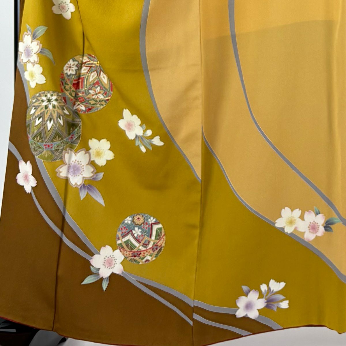 【美品】振袖禮服 身長162cm 袖長69cm L 雙層 鈴乃屋 櫻 手毬 金絲 金銀彩 鶯 綠 純蠶絲 名品級