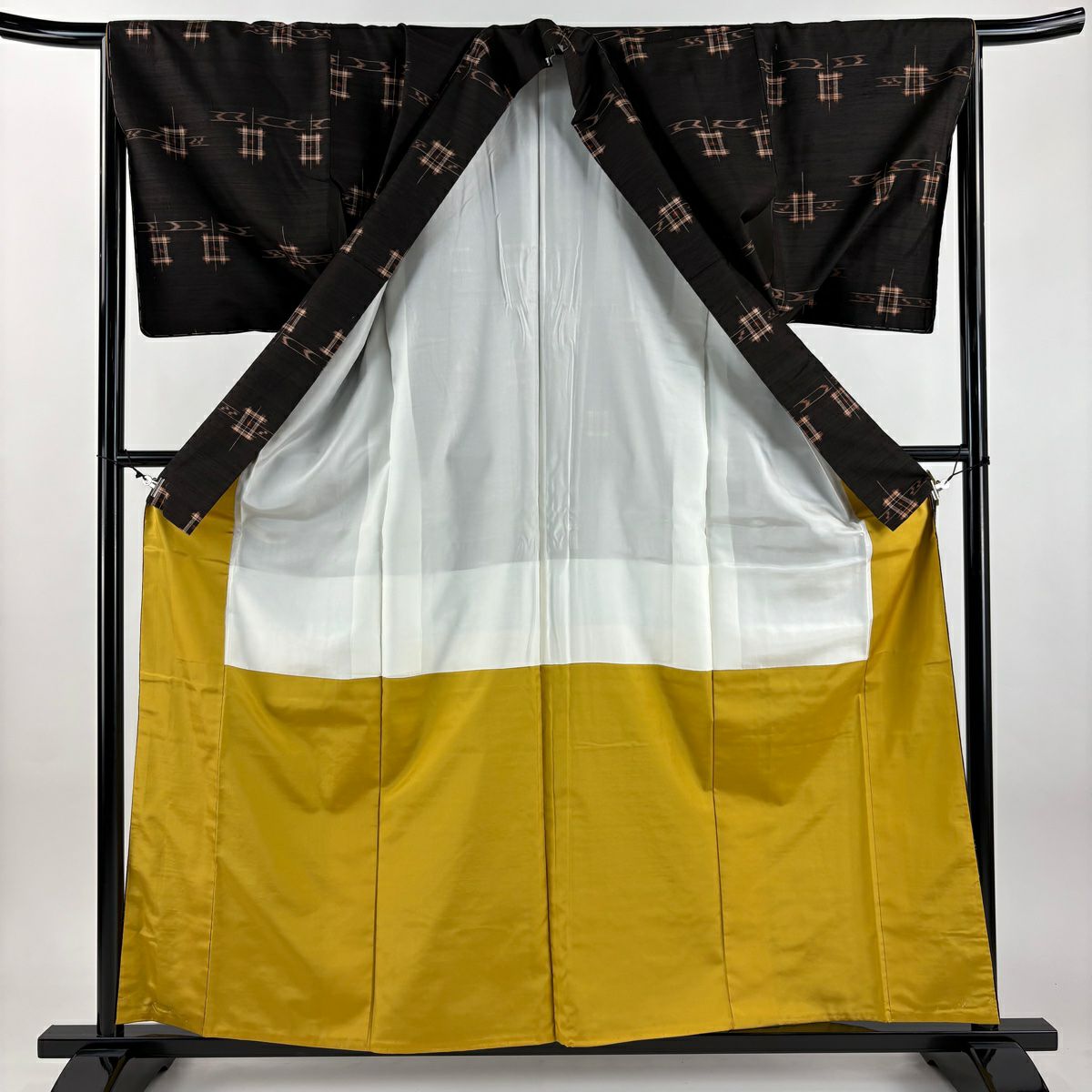 【美品】 紬織 身長159.5cm 袖長66.5cm M 雙層 井格絣 絣 焦茶 純蠶絲 逸品級