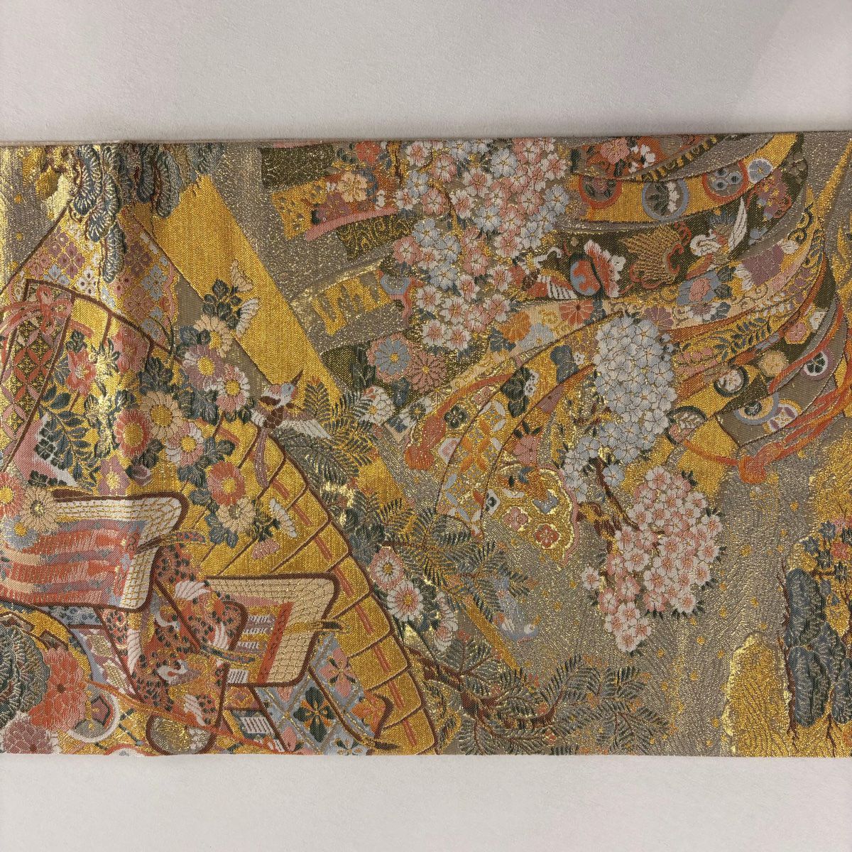【美品】 袋帶 秀品級 御所車 檜扇子 金絲 金金箔 金色 全通 純蠶絲
