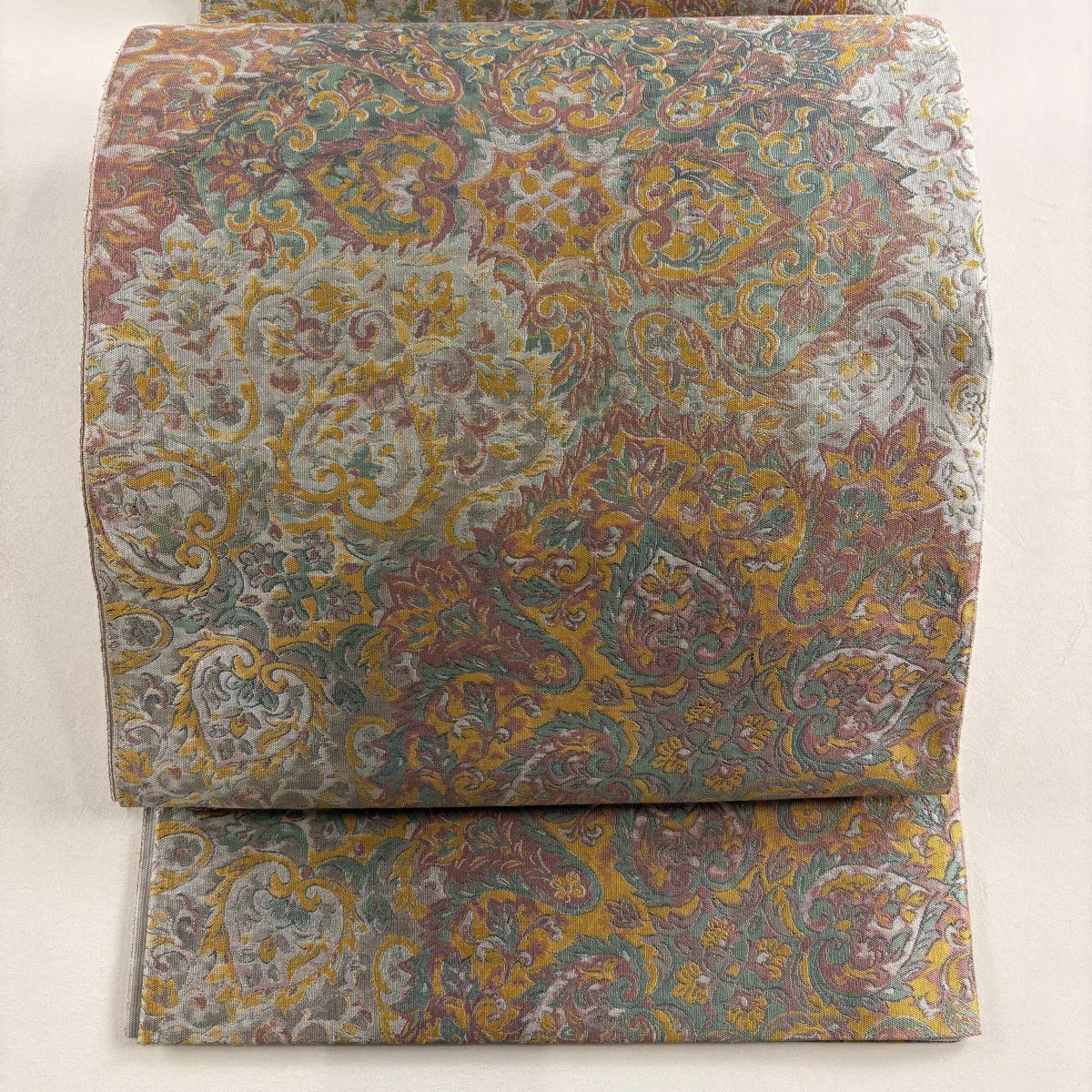 【美品】 袋帶 秀品級 萬葉 草花紋 灰色 全通 純蠶絲