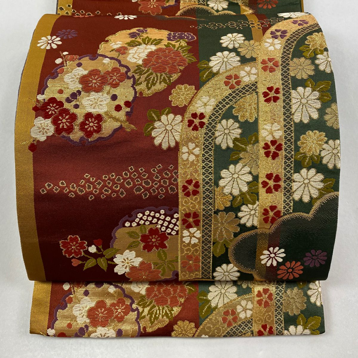 【美品】 袋帶 秀品級 雪輪 草花紋 金金箔 唐織 紅茶 六通 純蠶絲