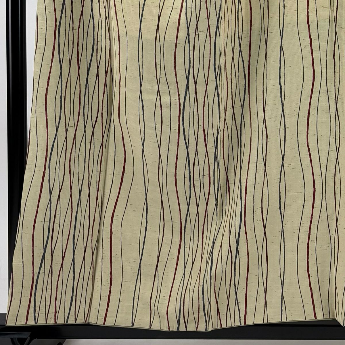 【美品】 小紋 身長156.5cm 袖長63.5cm S 雙層 吉兵衛 紬織織 落款あり よろけ縞 米色 純蠶絲 逸品級
