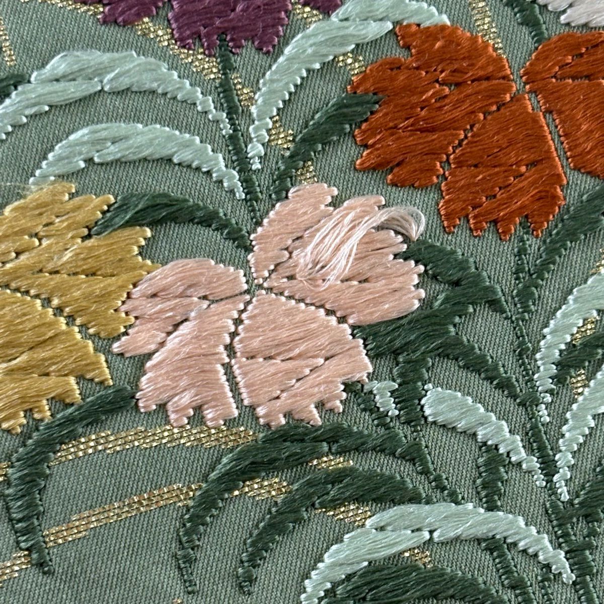 袋帶 秀品級 蔦 籠目 刺繡 金金箔 艾綠 六通 純蠶絲