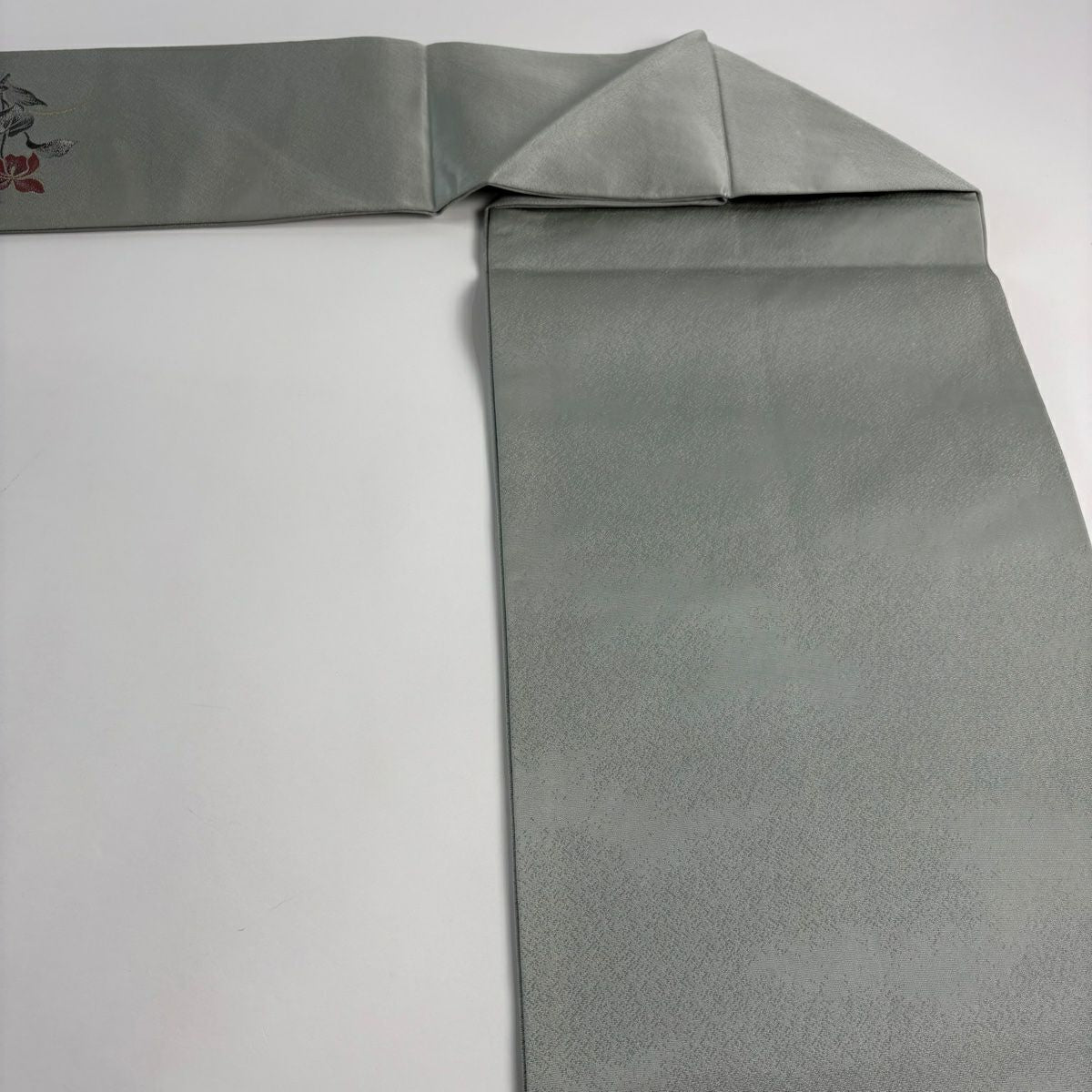 【美品】 名古屋帶 秀品級 草花紋 金銀彩 青灰 純蠶絲