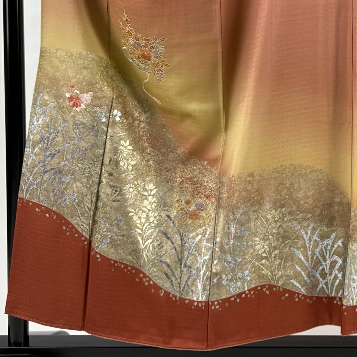 付下 身長155cm 袖長64.5cm M 雙層 草花紋紋 鏡裏文 金銀彩 刺繡 粉米色 純蠶絲 秀品級