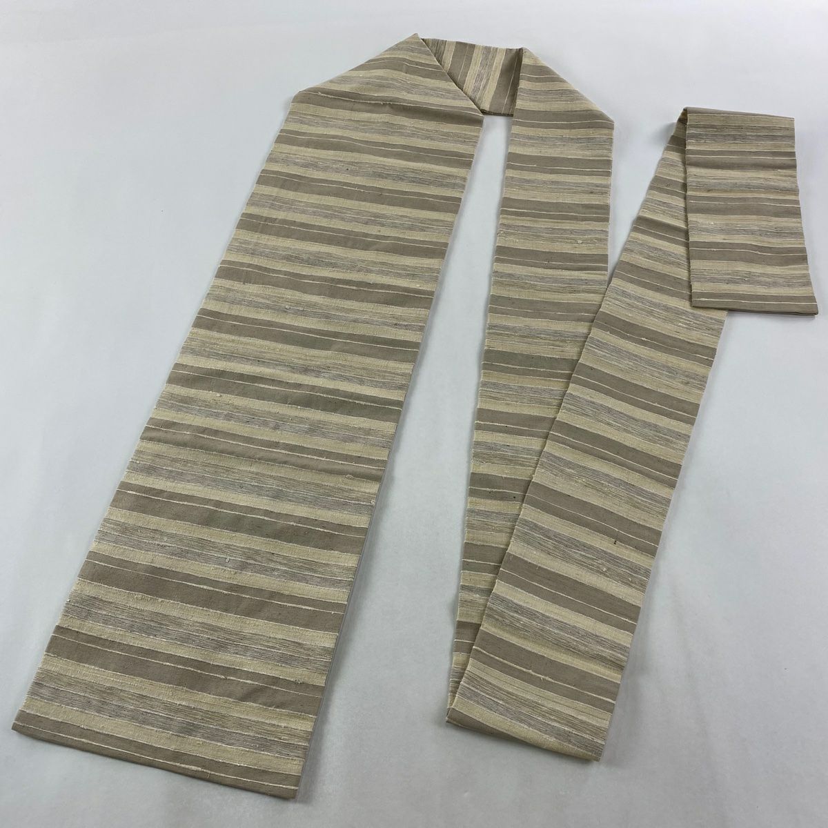 【美品】名古屋帶 逸品級 紬織織 條紋 灰色 純蠶絲