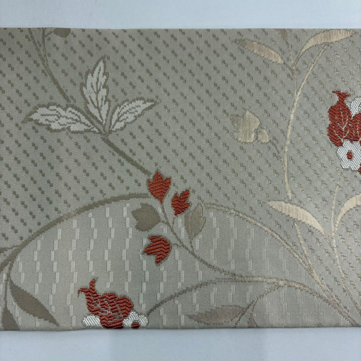 【美品】名古屋帶 秀品級 草花紋紋 金金箔 奶油色 純蠶絲