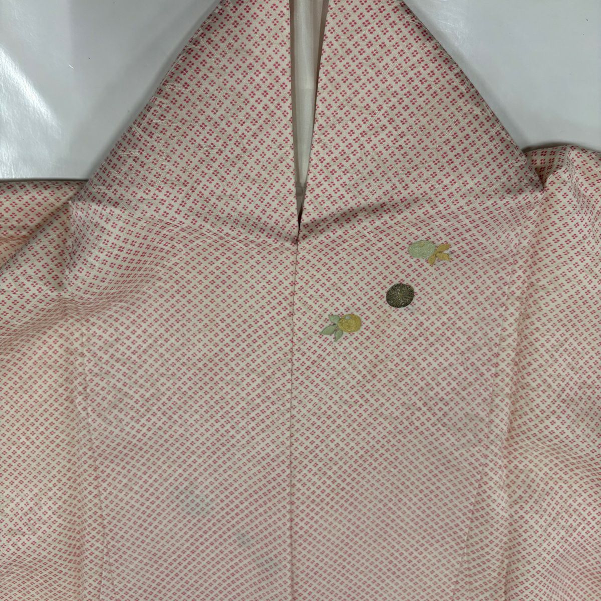 小紋 身長162cm 袖長64.5cm M 雙層 萬壽菊花 幾何學圖案 刺繡 金銀彩 奶油色 純蠶絲 優品級