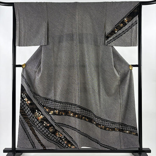 【美品】訪問服 身長154.5cm 袖長64.5cm M 雙層 秋草紋 霞 總絞染 金銀彩 黑 純蠶絲 名品級