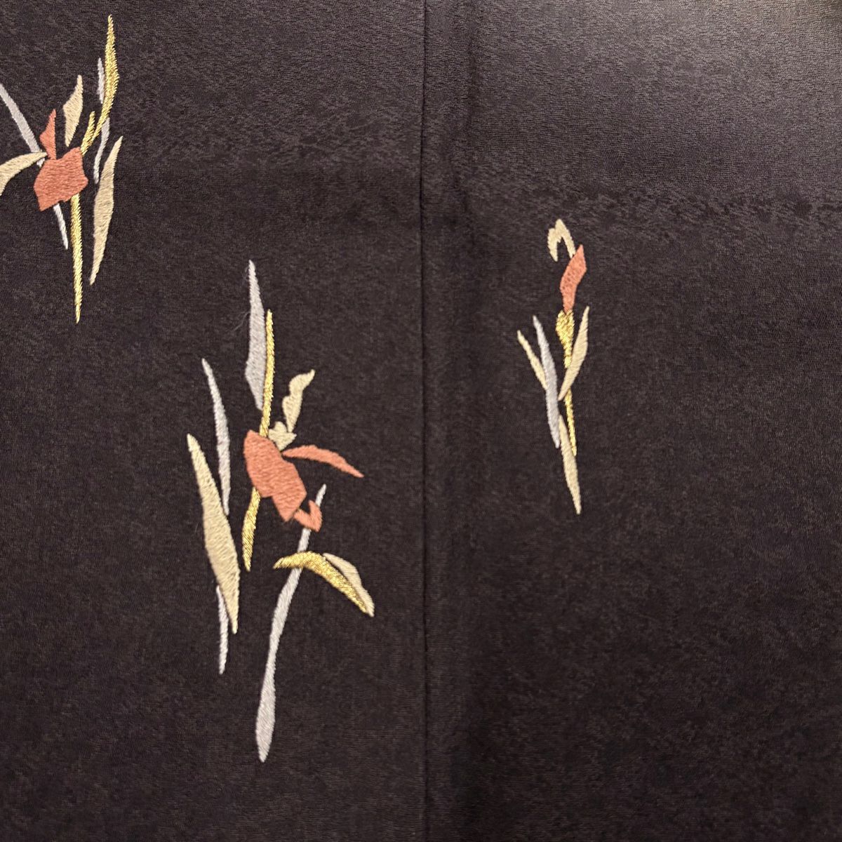 【美品】 付下 身長155.5cm 袖長62cm S 雙層 丹下雄介 大和 落款 草花紋紋 刺繡 金線 深紅 純蠶絲 名品級