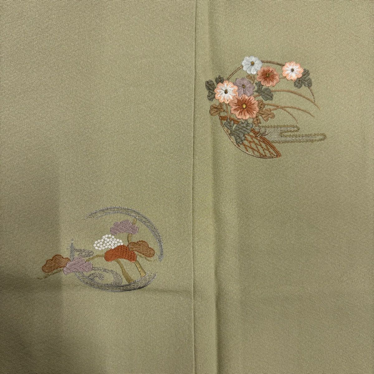 付下 身長158.5cm 袖長64cm M 雙層 草花紋紋 霞刺繡 金銀彩 灰綠 純蠶絲 秀品級