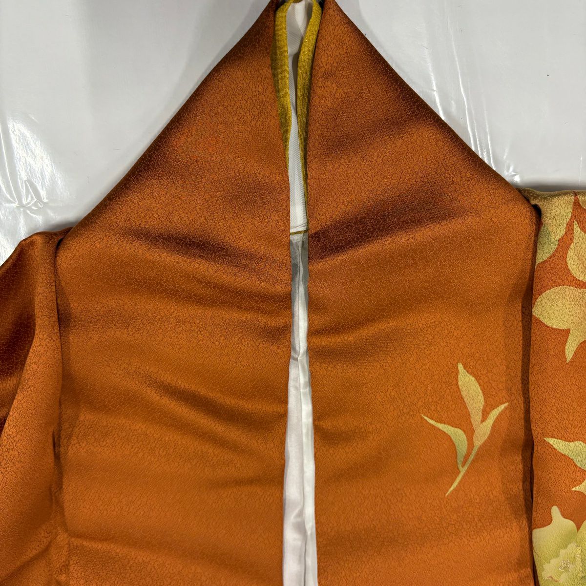 振袖禮服 身長155cm 袖長62cm S 雙層 山口小夜子 落款 草花紋紋 金彩裝飾 漸層 茶 純蠶絲 優品級