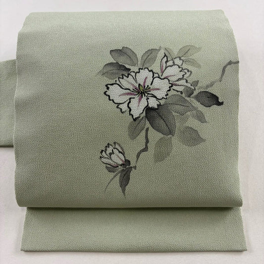 【美品】 名古屋帶 秀品級 落款 草花紋紋 縮緬 薄綠 純蠶絲