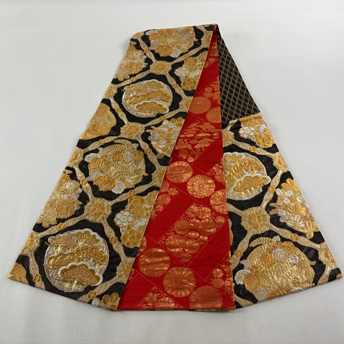 【美品】 袋帶 秀品級 笠松樹 格天井 金銀絲 金金箔 黑灰 六通 純蠶絲