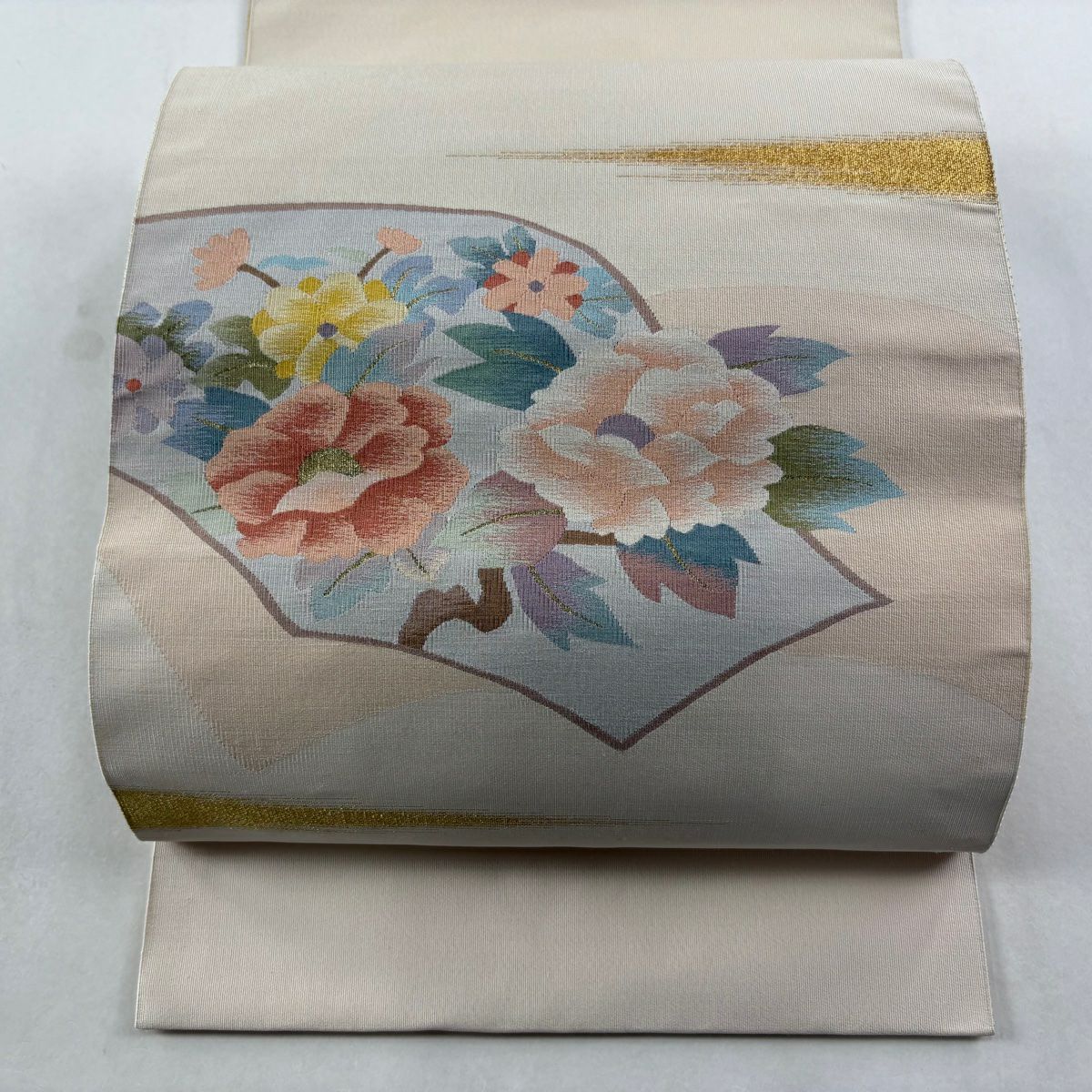 【美品】名古屋帶 秀品級 八寸名古屋帶 牡丹 霞 金絲 奶油色 純蠶絲