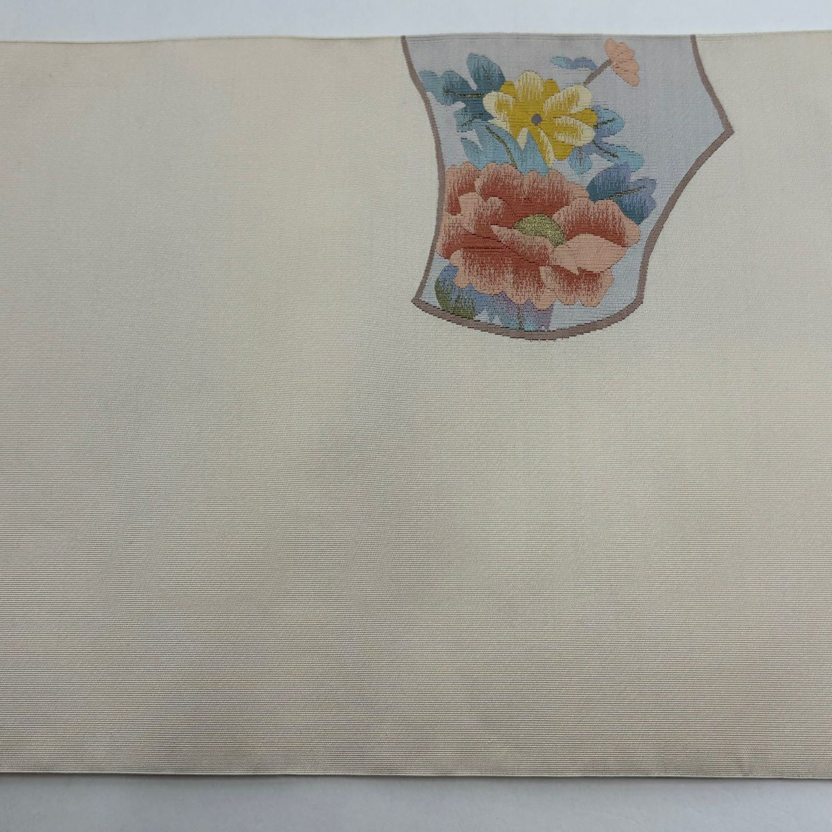【美品】名古屋帶 秀品級 八寸名古屋帶 牡丹 霞 金絲 奶油色 純蠶絲